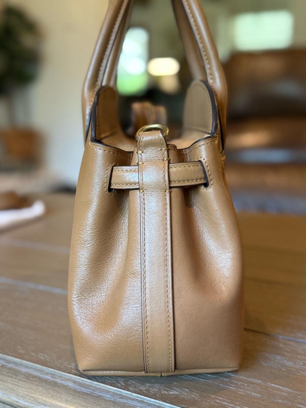 Coach Empire 28 Honey Brown - Picture 6 of 16